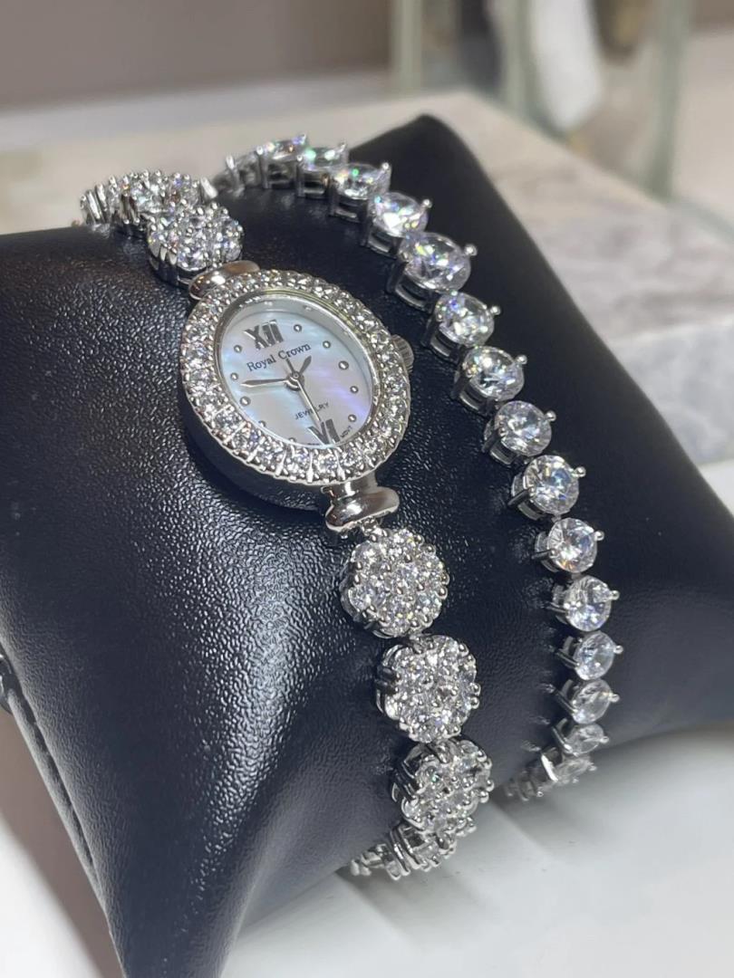 Relógio Marca Royal Crown Prata Com Pedras