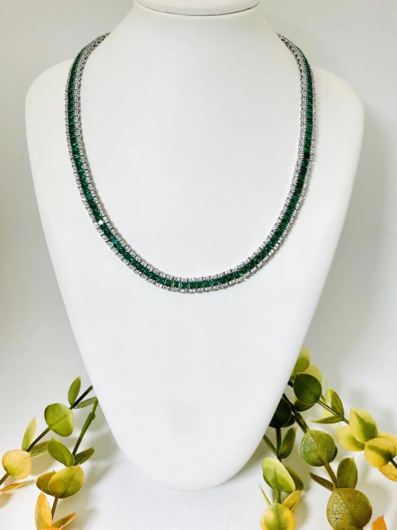 Riviera de Prata com Pedras Verde Esmeralda e Zirconias Prata