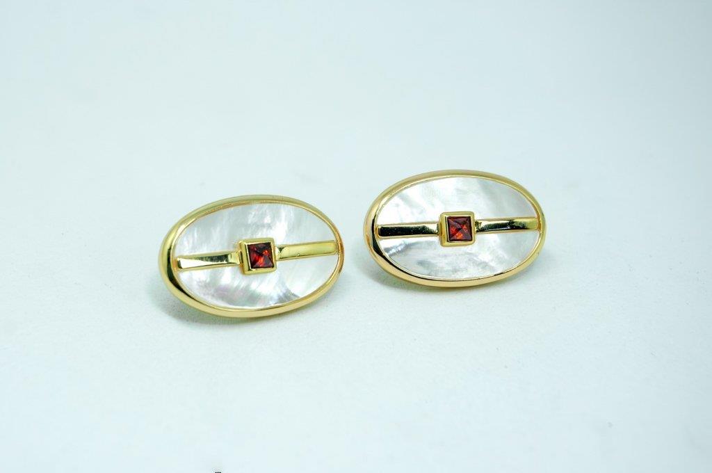 Brinco com Madrepérola