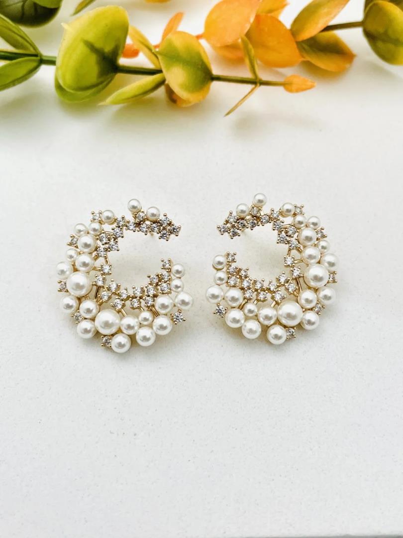 Brinco Cravejado com Micropérola e Microzirônias