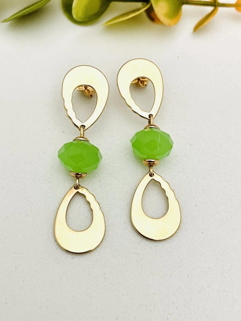 Brinco Dourado com Pedra Central cor Verde