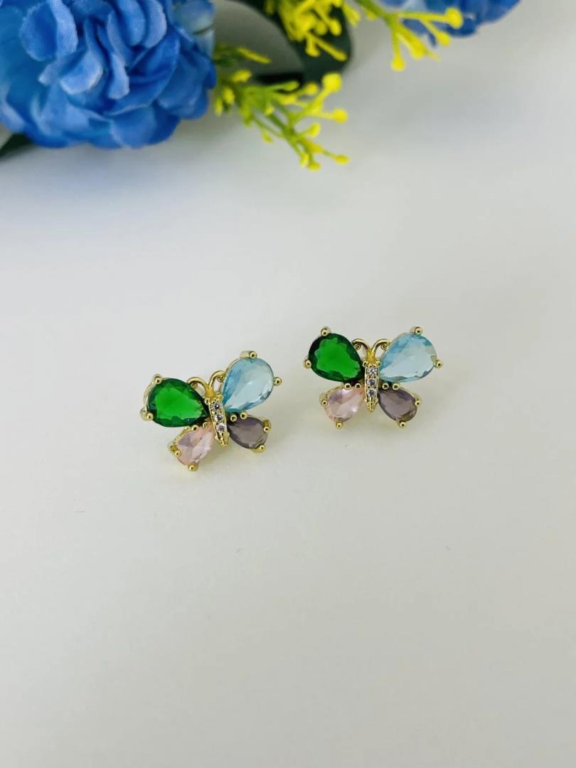 Brinco Formato Borboleta com Pedras Coloridas