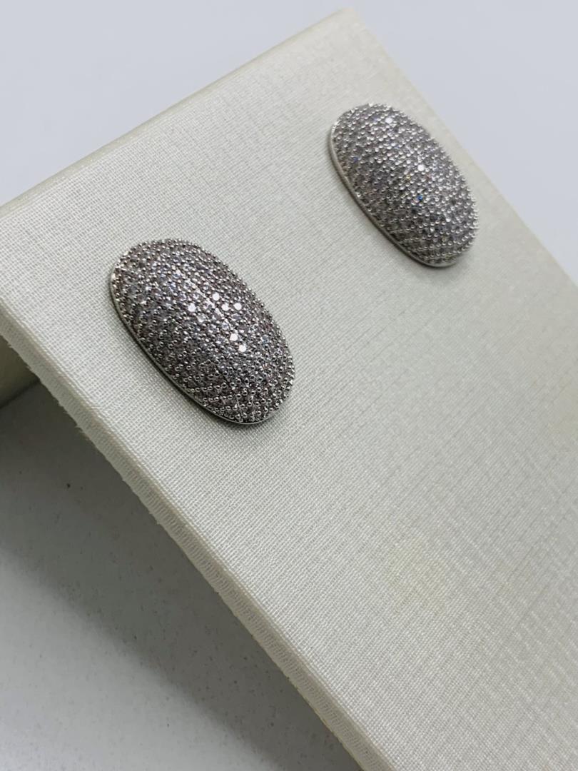 Brinco Prata Cravejada De Zircônias - Imagem 2