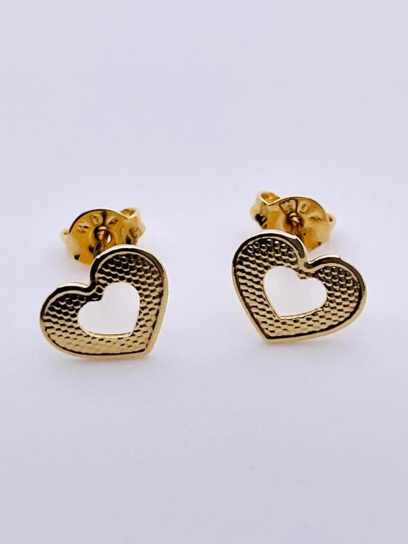 Brincos Coração Vazado