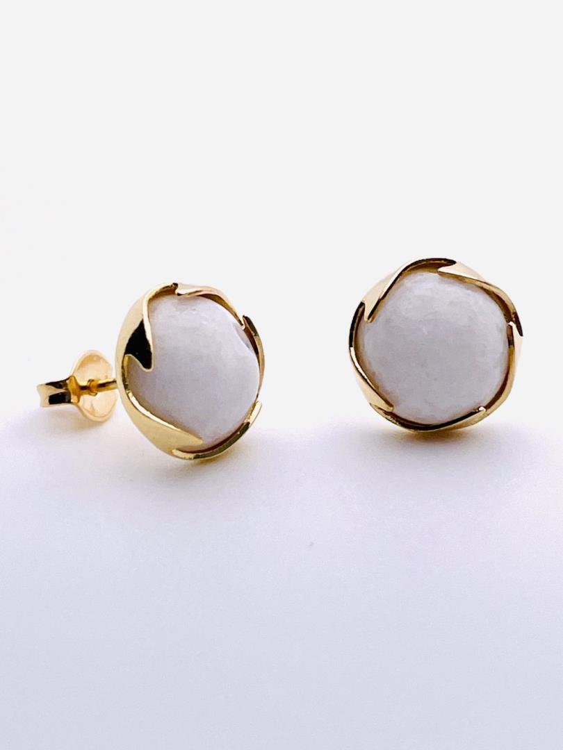 Brincos Redondos Com Pedra Na Cor Branca