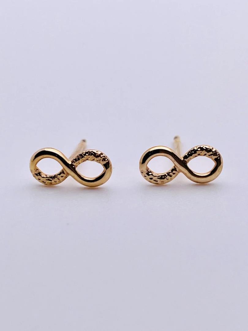 Brincos Símbolo Do Infinito