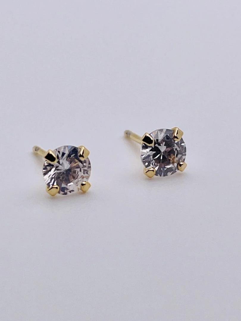 Brincos Tamanho P Ponto De Luz