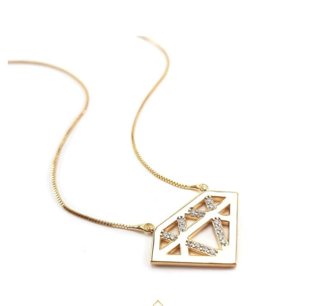 Colar Com Pingente Diamante