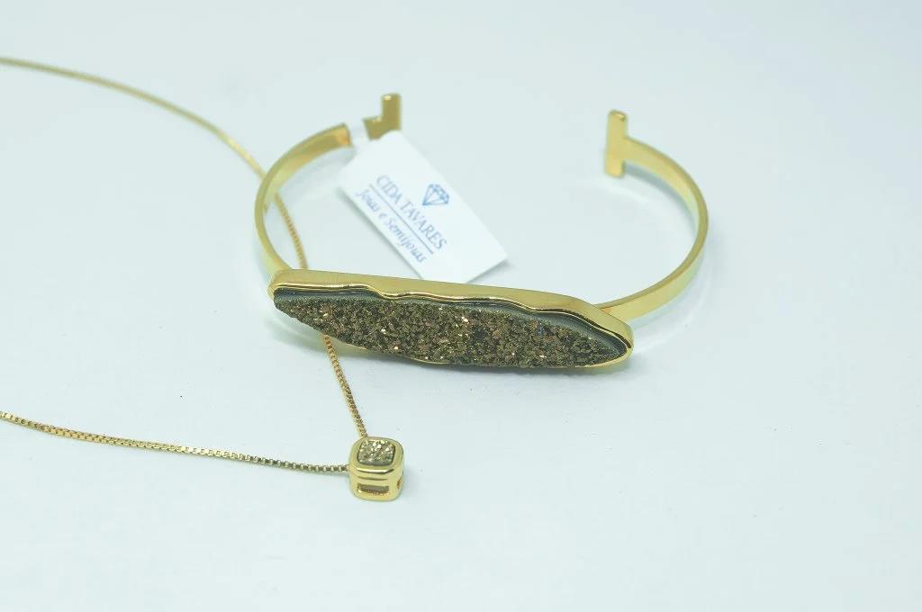 Conjunto Bracelete e Colar De Pedras Drusa Ouro