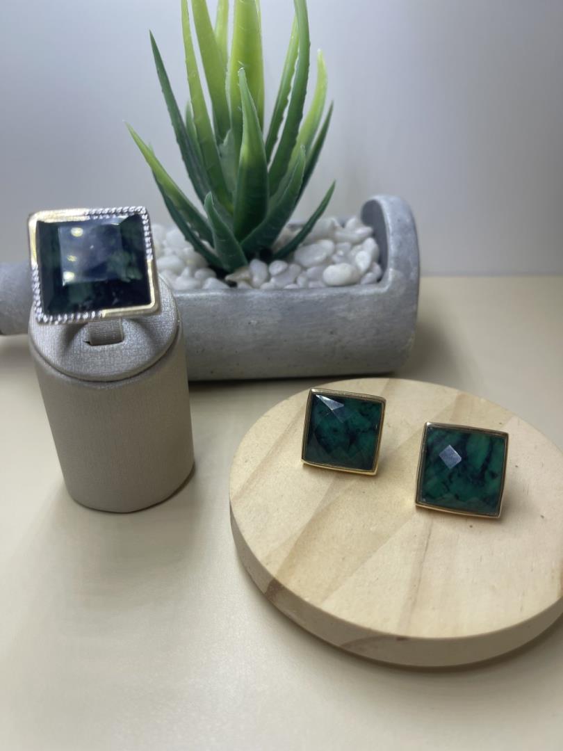 Conjunto De Pedra Natural Verde Esmeralda Formato Quadrado