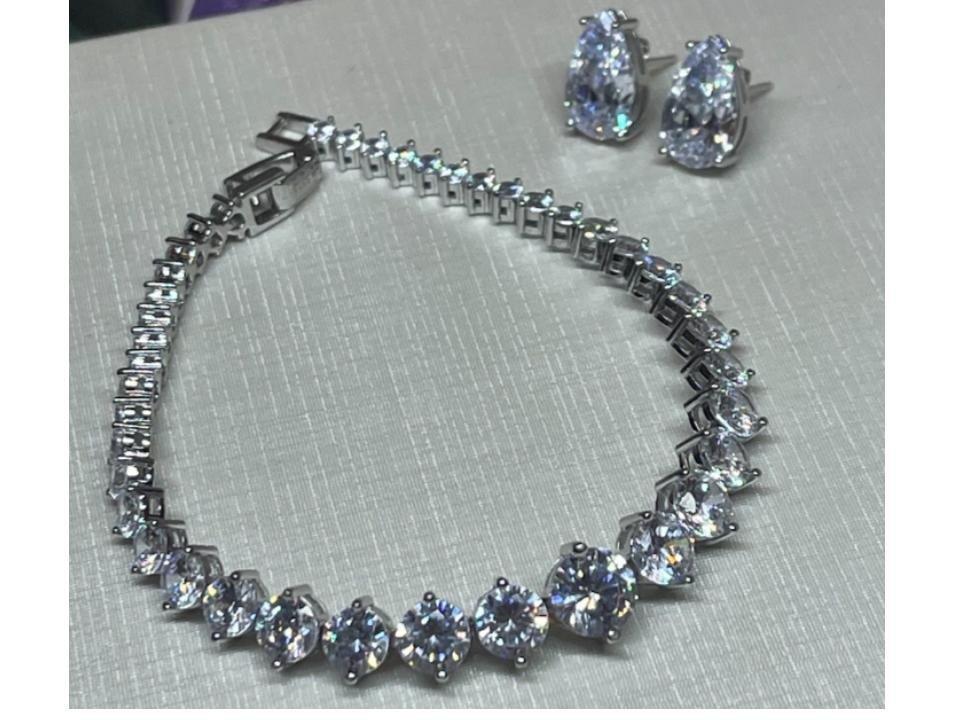 Conjunto Pulseira Riviera E Brinco Formato Gota Prata 925