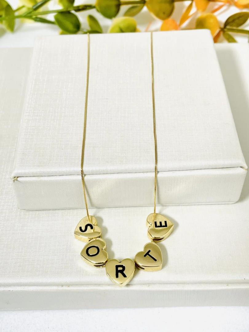 Corrente Sorte com Pingentes Coração