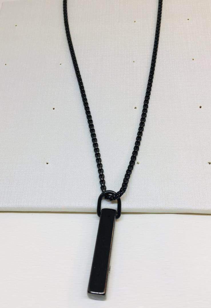 Corrente de Aço Com Banho de Ródio Negro E Pingente Retangular
