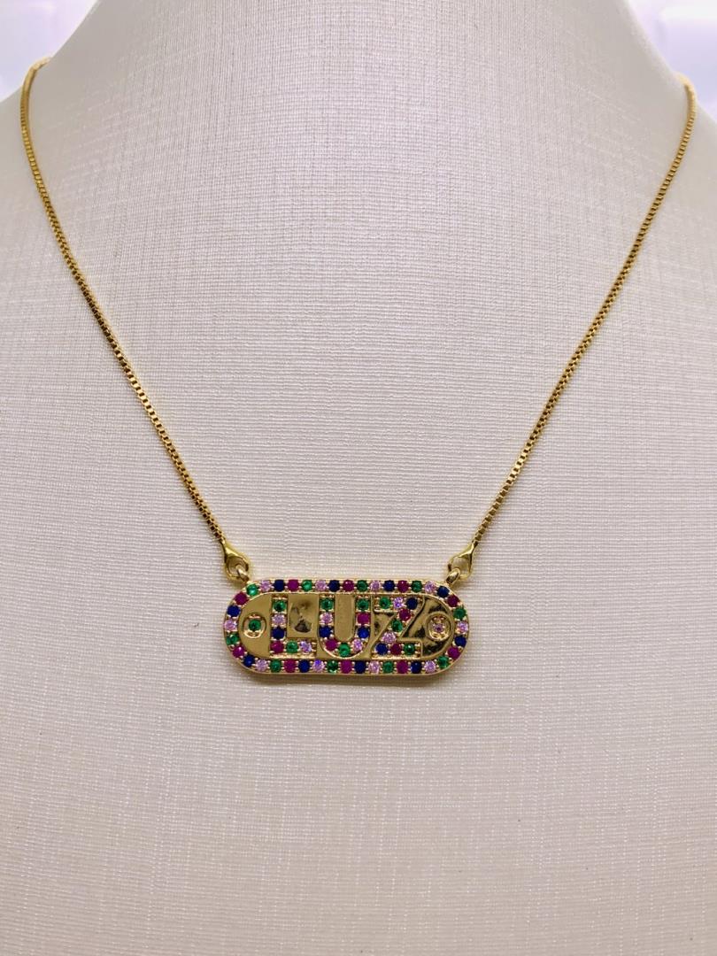 Gargantilha Veneziana Com Plaquinha Luz Cravejada