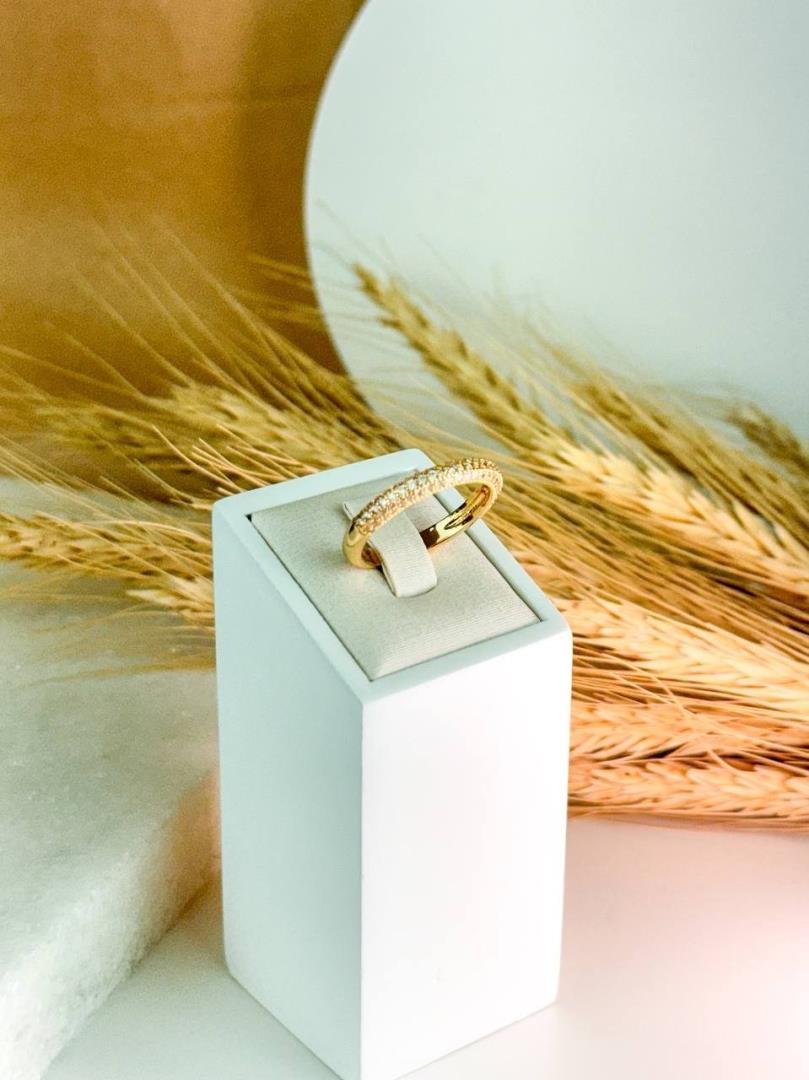 Meia Aliança Cravejada