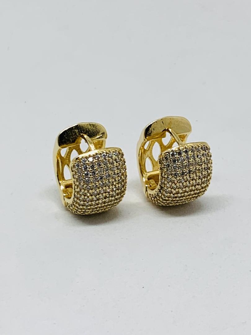 Argola Fechada Cravejada