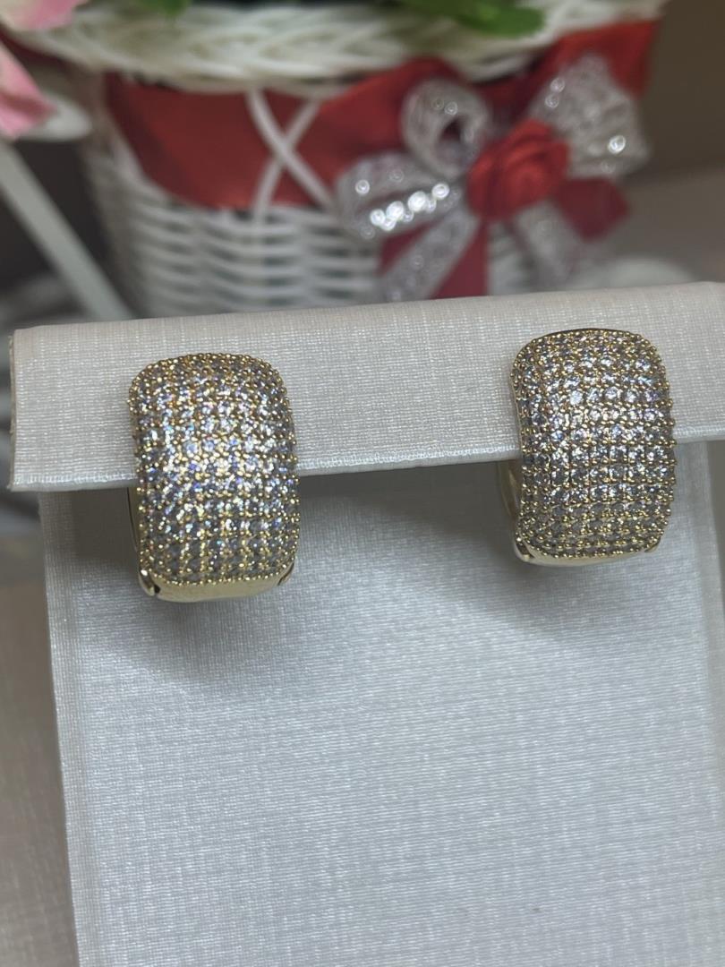 Argola Larga Tamanho G Cravejada